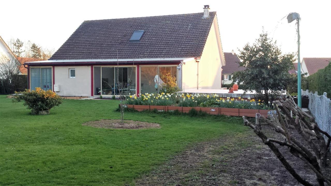 3 Chambres Privees Dans Un Jardin D'Hiver, Garage Voiture, Velos, Motos Tourville-sur-Arques المظهر الخارجي الصورة