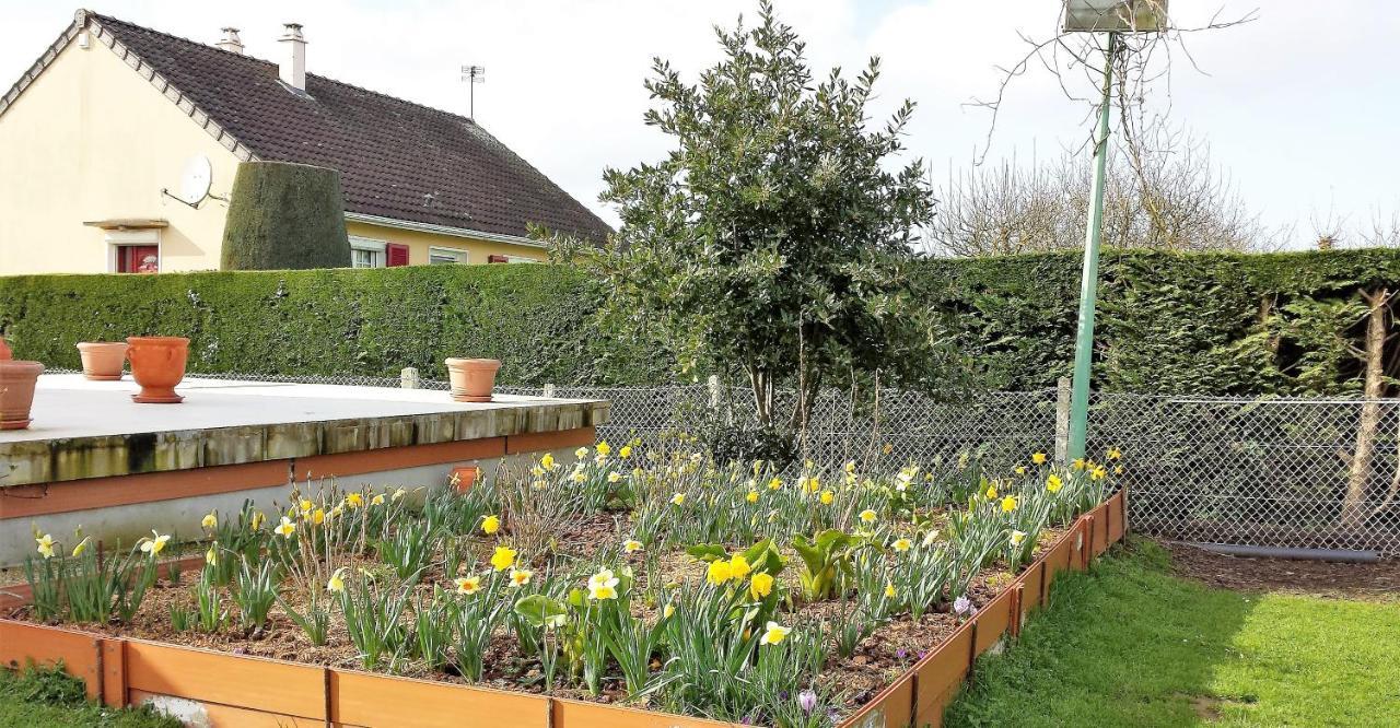 3 Chambres Privees Dans Un Jardin D'Hiver, Garage Voiture, Velos, Motos Tourville-sur-Arques المظهر الخارجي الصورة
